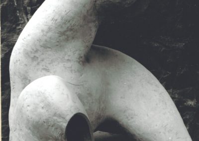 Karl-Henning Seemann: Hockende (Torso)