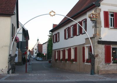Löchgau: Ortstor